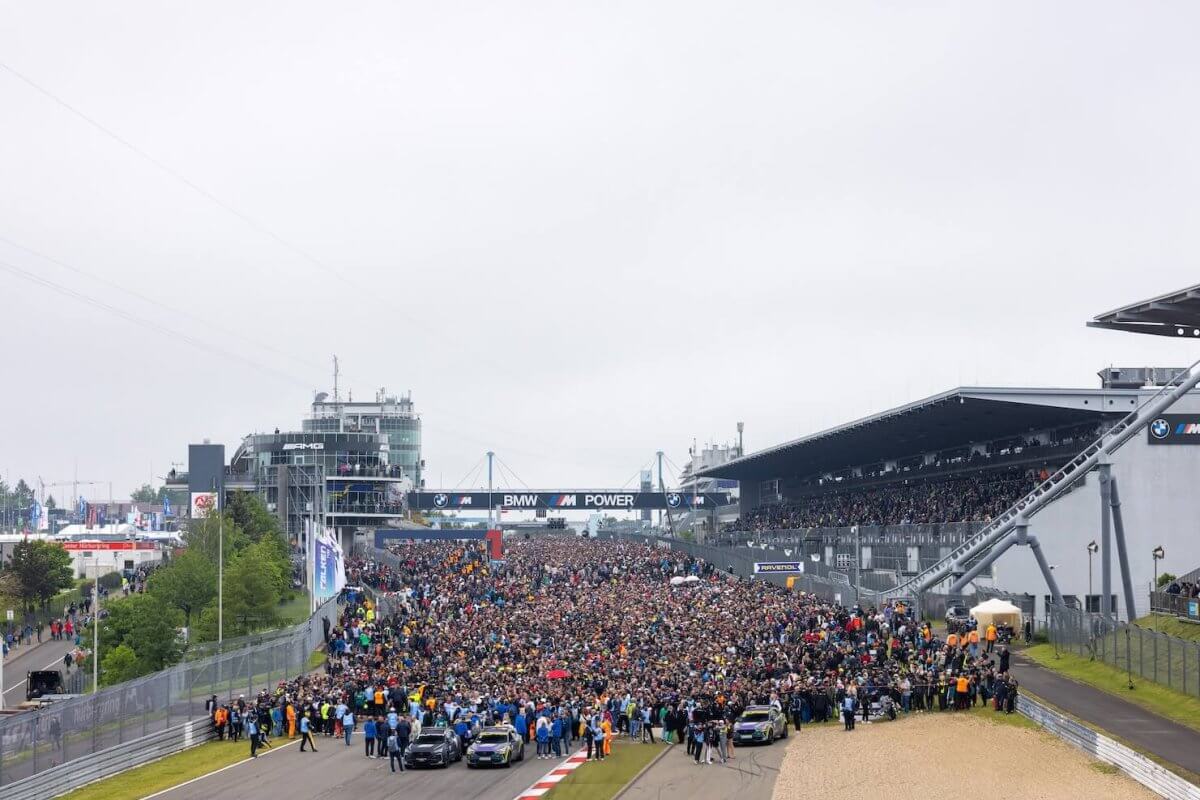 Die Startaufstellung vor dem Rennen