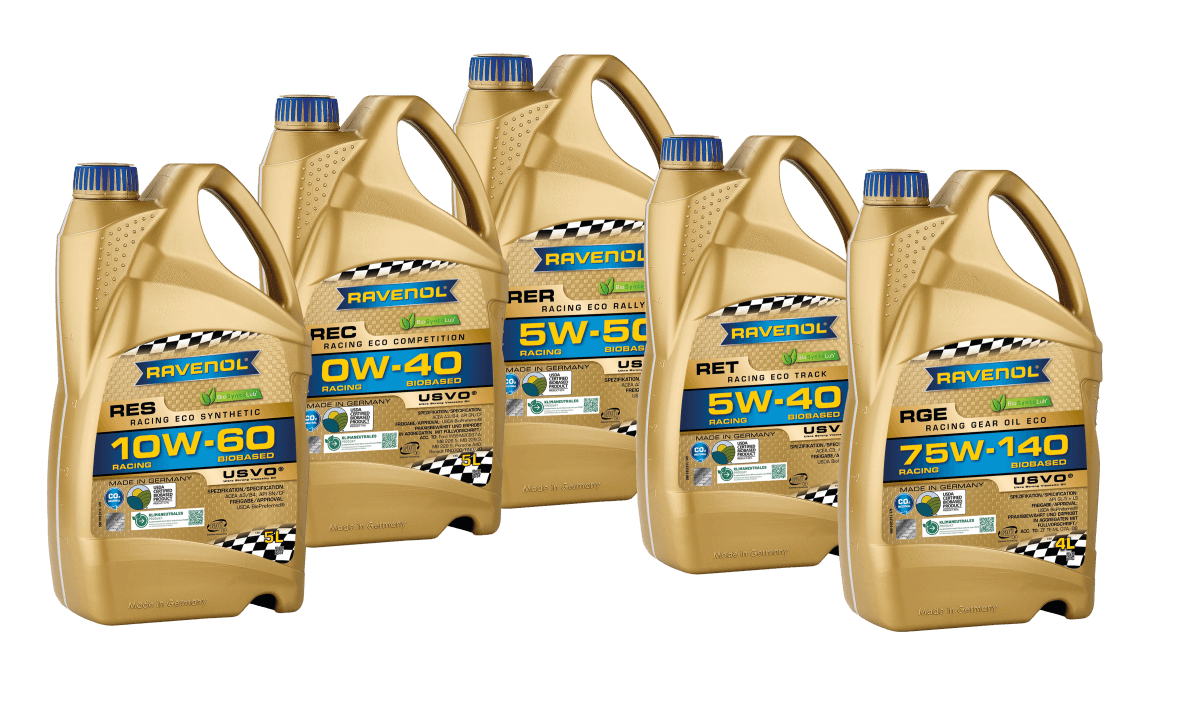 Die RAVENOL BioSyntoLub® Racing Eco Serie umfasst fünf neue Öle für Motor und Getriebe in verschiedenen Gebinden.