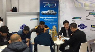Impressive RAVENOL presence at the Essen Motor Show