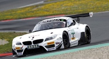 Senkyr Motorsport team has an unfortunate start to the season