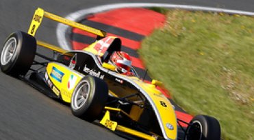 ADAC Formel Masters - Brilliant debut by Neuhauser Racing
