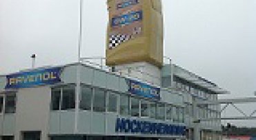 Obviously unique - The new RAVENOL tin at the Hockenheimring