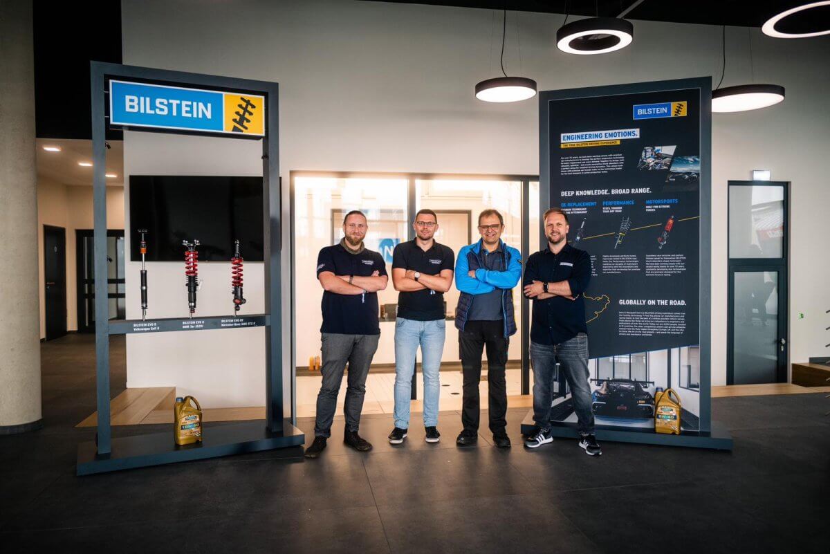 Das Team von Bilstein und RAVENOL