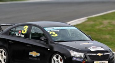 The CHEVROLET Cruze Eurocup relies on RAVENOL products