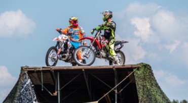 RAVENOL and the Stuntdays