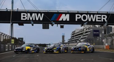 RAVENOL im BMW M2 Racing: Schmierstoffkompetenz für den internationalen Kundensport